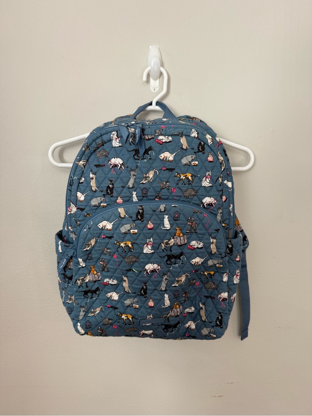 VERA BRADLEY CAT BACKPACK (larger size)